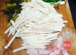 绿豆芽炒笋的做法图解2