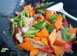 彩椒胡萝卜炒肉片的做法图解6