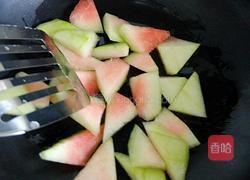 虾米炒瓜皮的做法图解3