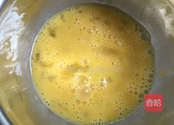 蒜蓉丝瓜爱心蛋的做法图解2