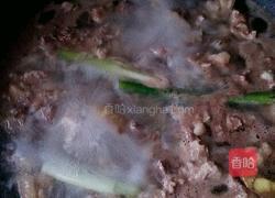 白萝卜炖牛腩的做法图解6