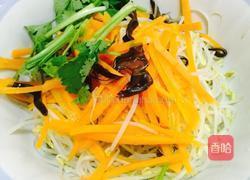 凉拌绿豆芽的做法图解7