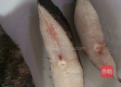 香煎马胶鱼。的做法图解1