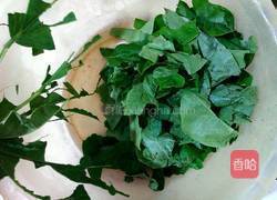 豇豆叶鸡蛋汤的做法图解2