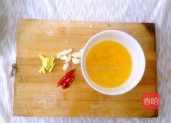 卷心菜炒鸡蛋的做法图解3