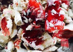 炒大红菌的做法图解1