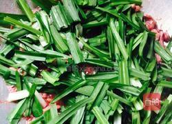 炒大红菌的做法图解5