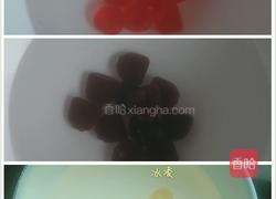 酸奶西瓜布丁的做法图解3