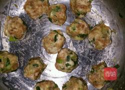 炸肉丸子的做法图解5