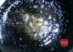 青豆炒肉的做法图解7