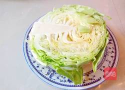 清炒卷心菜的做法图解1