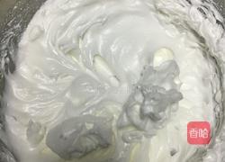 三色戚风的做法图解8