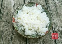 卷心菜炒饭的做法图解4