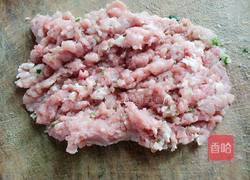 猪肉豆角馅饺子的做法图解4