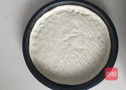 火腿培根披萨的做法图解3