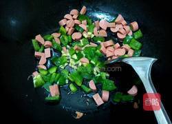 彩椒火腿玉米粒的做法图解6