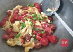 圣女果炒鸡蛋的做法图解6