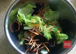 凉拌木耳卷心菜的做法图解6