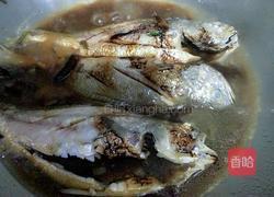 老抽小黄鱼的做法图解4