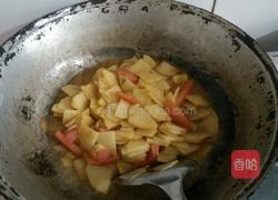 西红柿炒土豆片的做法图解3