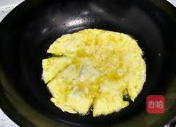 圣女果炒鸡蛋的做法图解3