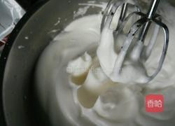 红曲粉果酱蛋糕卷的做法图解6