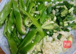 青椒炒千张的做法图解2