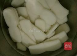 煮年糕的做法图解1