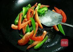 彩椒炒火腿鸭蛋的做法图解7