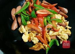 彩椒炒火腿鸭蛋的做法图解9