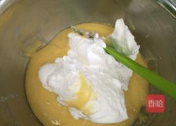 蓝莓戚风蛋糕。的做法图解12