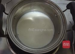 哈密瓜西米露的做法图解2