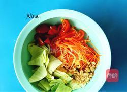 夏日缤纷沙拉的做法图解2