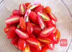 圣女果炒鸡蛋的做法图解3