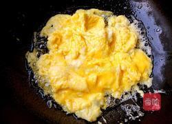 圣女果炒鸡蛋拌面的做法图解6