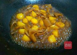 小土豆烧猪皮的做法图解12