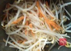 凉拌红油绿豆芽的做法图解8
