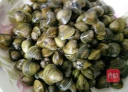 清炒河蛤的做法图解1