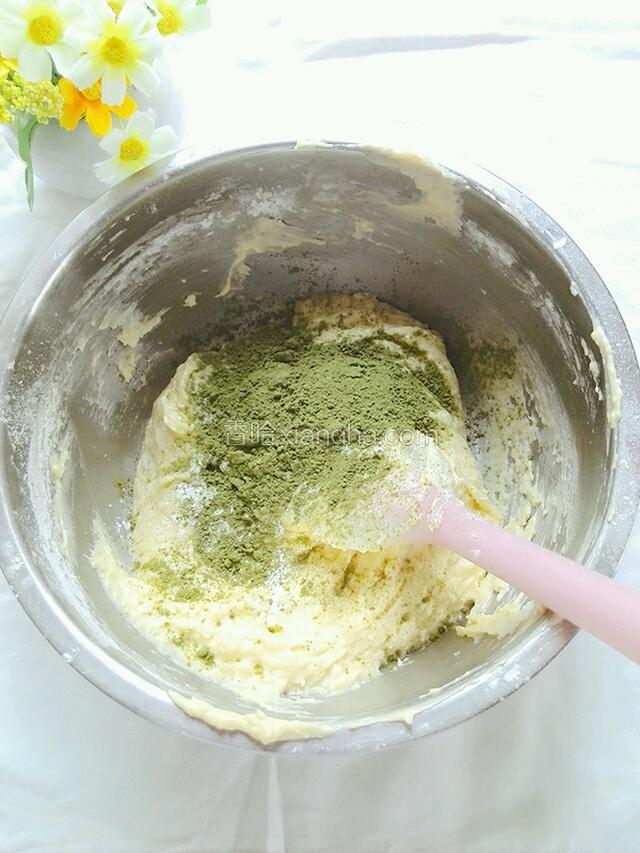 最后放入抹茶粉