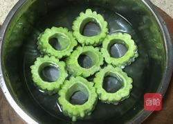 豉汁酿苦瓜的做法图解3