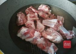 白萝卜炖排骨的做法图解2