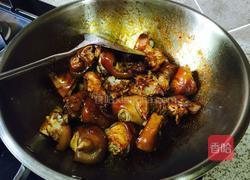 酥烂黄豆炖猪蹄的做法图解5