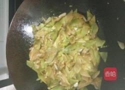 清炒蒜味莴笋的做法图解3