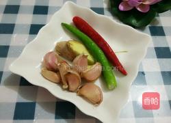 鲜猪肉蒸毛豆的做法图解4