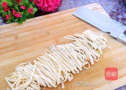 卷心菜辣炒豆腐皮的做法图解6