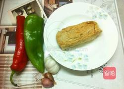 彩椒炒肉卷的做法图解1