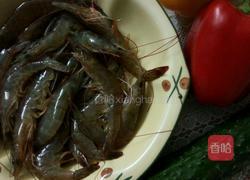 彩椒炒虾仁的做法图解1