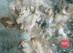 白萝卜煲大骨汤的做法图解3