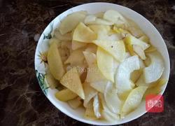 老黄瓜炒土豆片的做法图解6