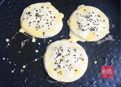 快手葱油饼的做法图解9